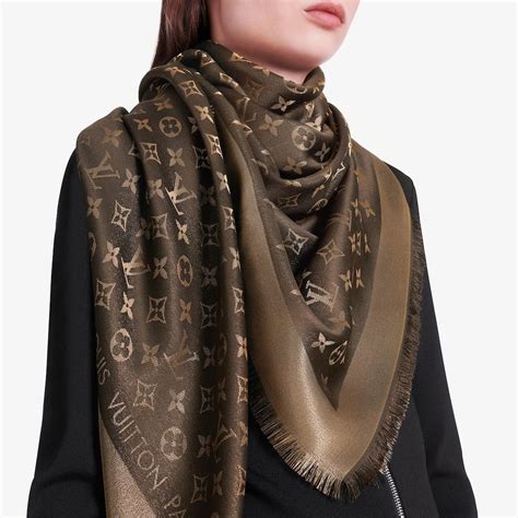 glimmer monogram shawl louis vuitton|louis vuitton so shine shawl.